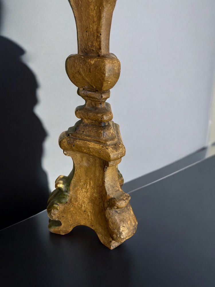 PAIR OF LOUIS XIV PERIOD LARGE GILDED AND PAINTED WOOD CIERGES FROM THE 17th CENTURY