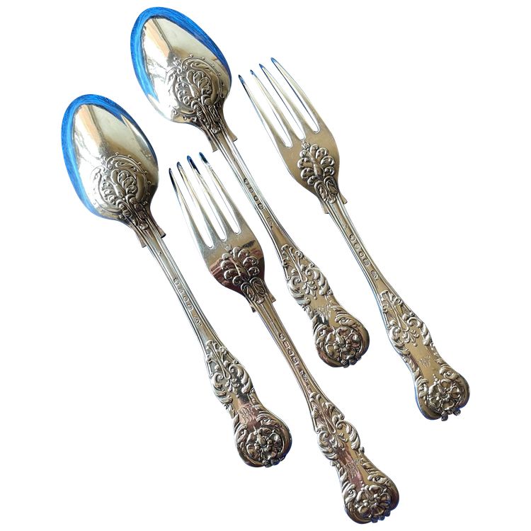 2 English cutlery sets.