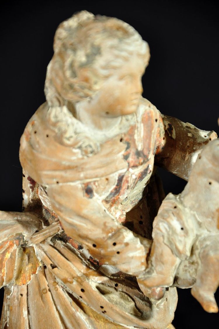 Vierge à l’Enfant XVIIIe siècle sculptée dans du tilleul