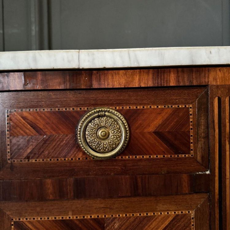 Cassettone d'epoca Luigi XVI in intarsio del XVIII secolo