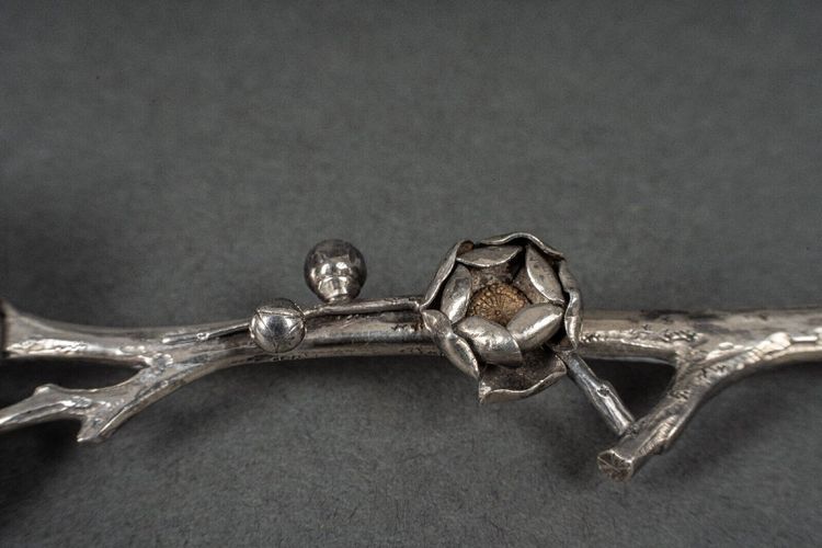 Dessert spoon silver initials SM naturalist branch 64 grams