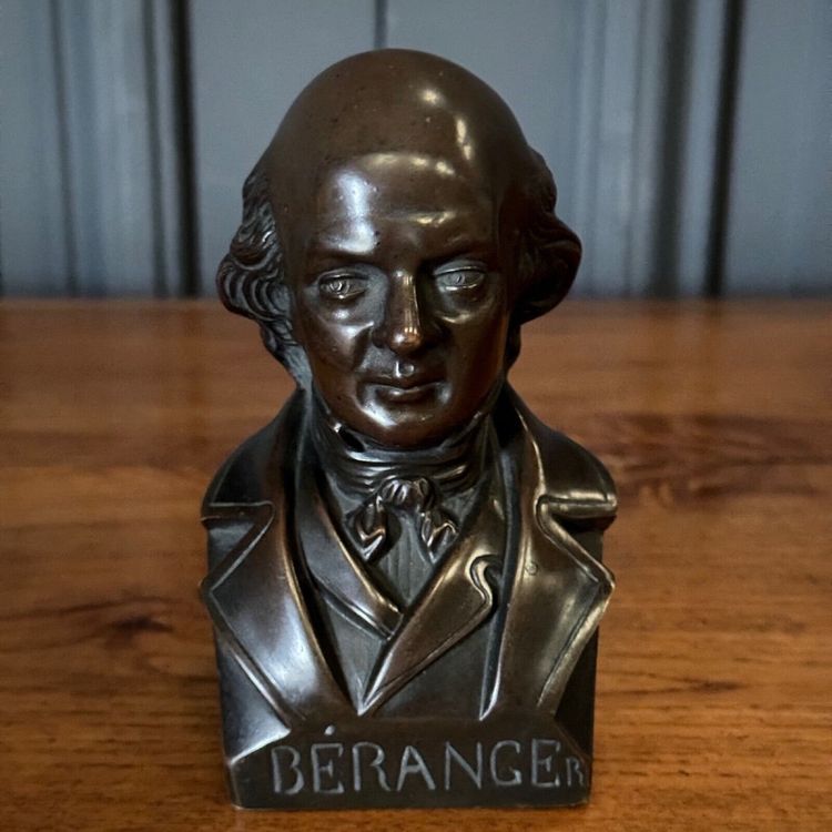 Bronzo raffigurante Béranger XIX secolo patina cioccolato finemente cesellata