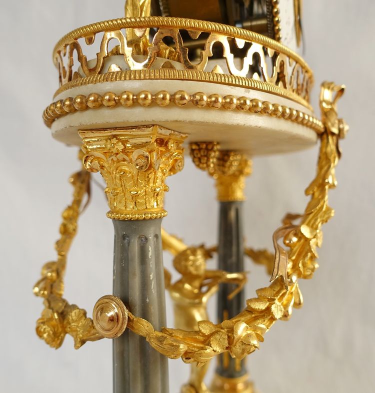 Louis XVI period clock with the temple of blind Love, guardian of Time - with its bell