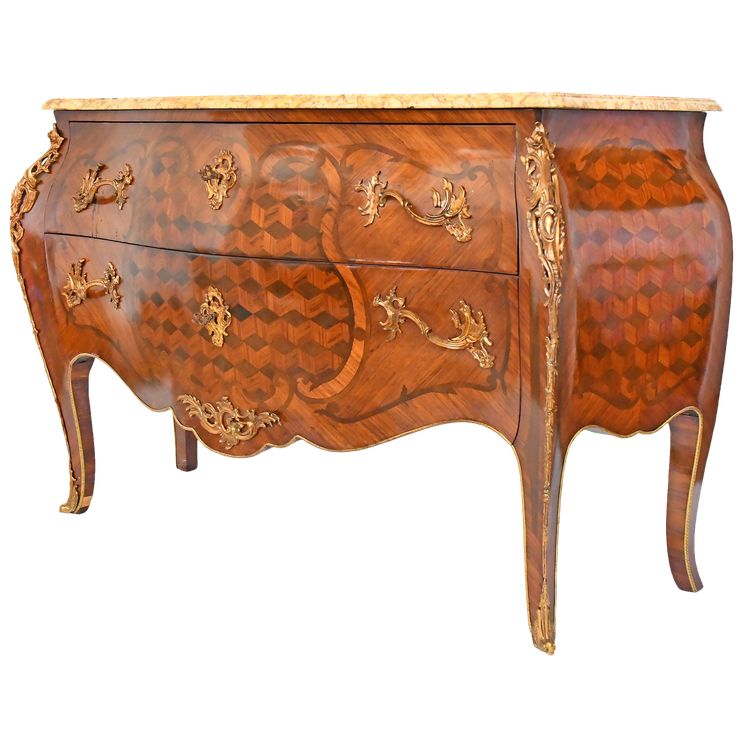 Commode de style Louis XV 