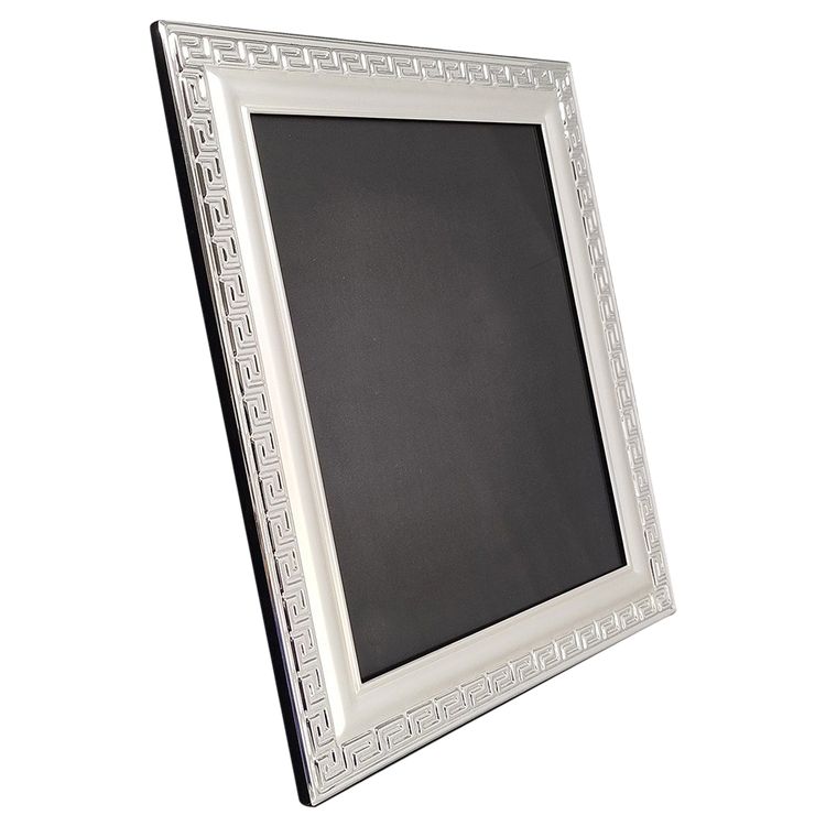 1970s Gorgeous photo frame in silver plated with glass. Made in Italy. The item is in excellent cond