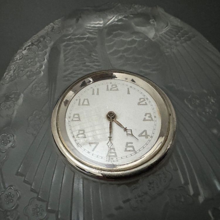 Clock Maurice Model of parrots Auto Hall 30 rue Guersant Paris