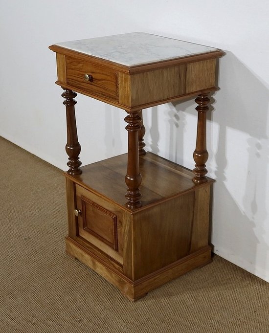 Petit Meuble en Noyer – 1900 