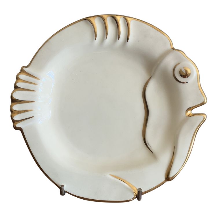 12 Ceramic Plates Ivory Design Fish with Gold Trim