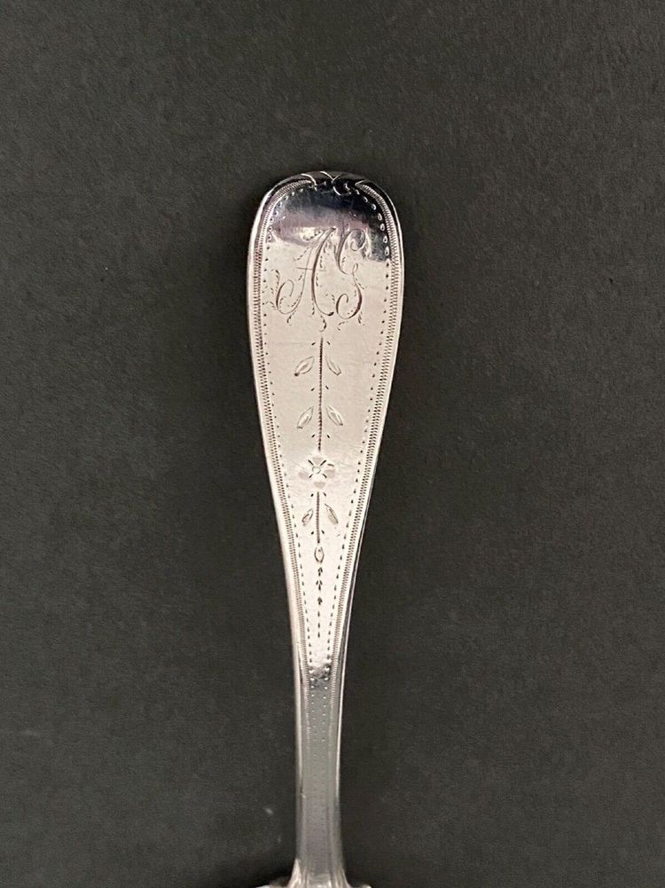Silver sprinkling spoon 18th century fermiers généraux 93 grams