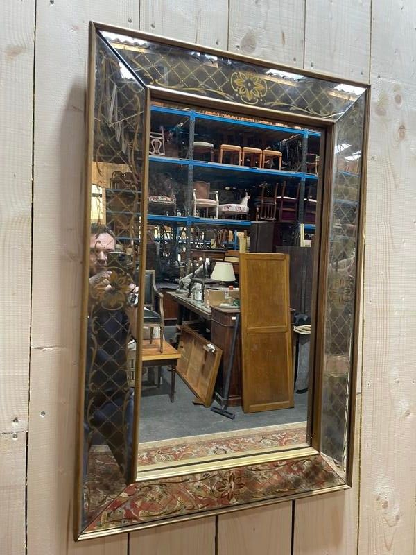 Specchio in stile veneziano