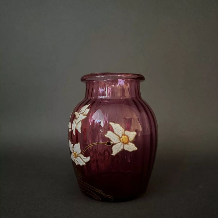 Legras enamelled vase 1900 pink glass daffodil decoration