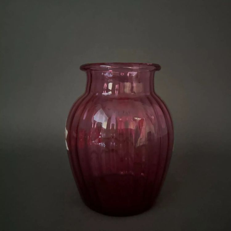 Legras enamelled vase 1900 pink glass daffodil decoration