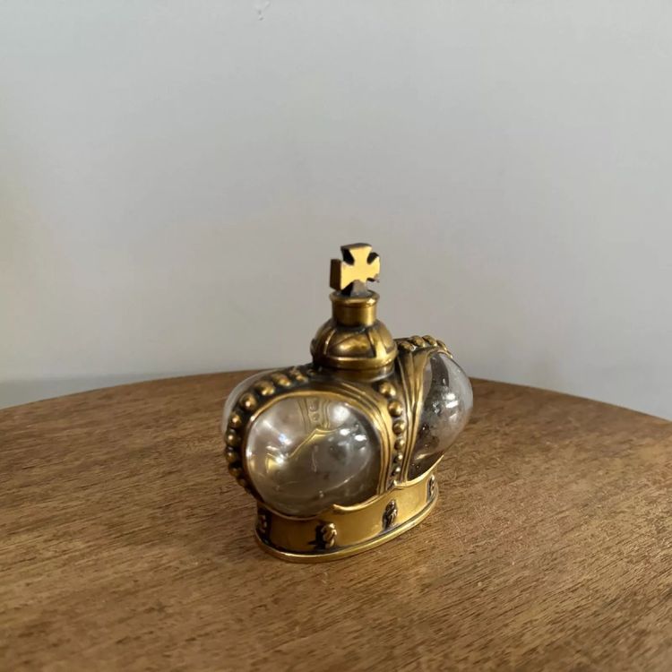 Prince of Matchabelli bottle in bronze and glassware