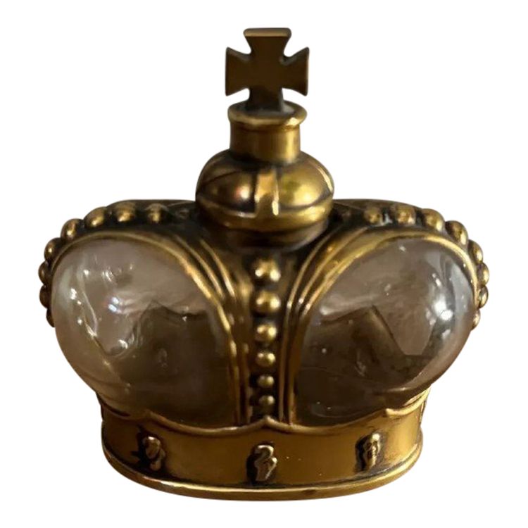 Prince of Matchabelli bottle in bronze and glassware