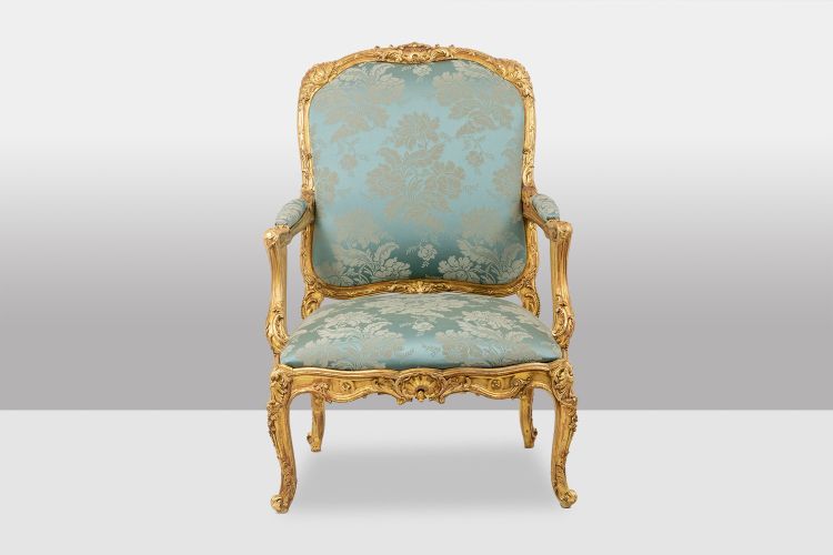 Salon de style Louis XV à chassis en bois doré. Circa 1880. LS61405700/5B