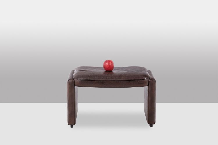 Casa De Sede. Sgabello o pouf in pelle. Anni '60/'70. Codice articolo: LS6314288P