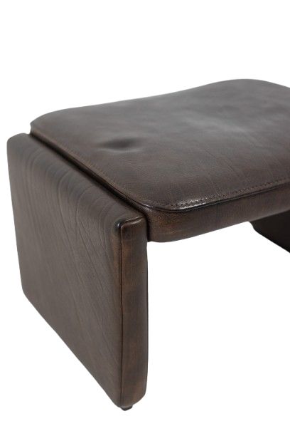 Casa De Sede. Sgabello o pouf in pelle. Anni '60/'70. Codice articolo: LS6314288P