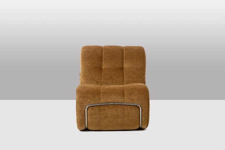 Pair of chrome-plated metal and fabric lounge chairs. 1970s. LS63491700/23400/4B