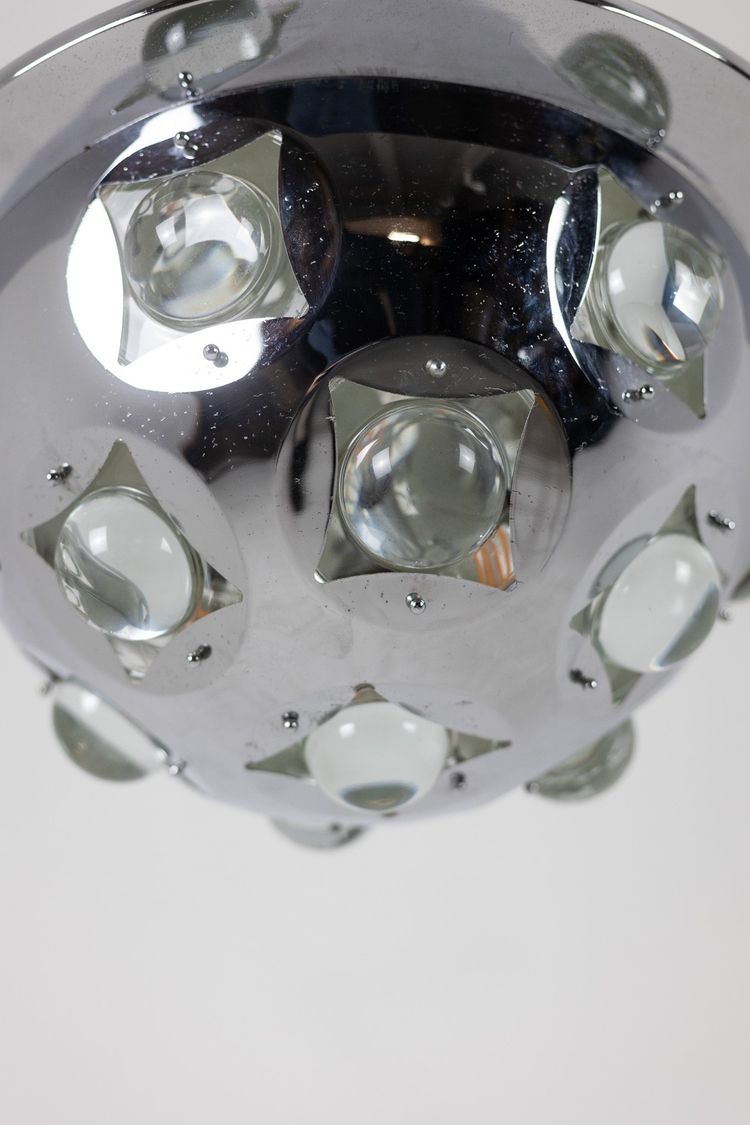 Oscar Torlasco.  Lampadario “Satellite” in metallo cromato. Anni '70. Codice articolo: LS6354918G
