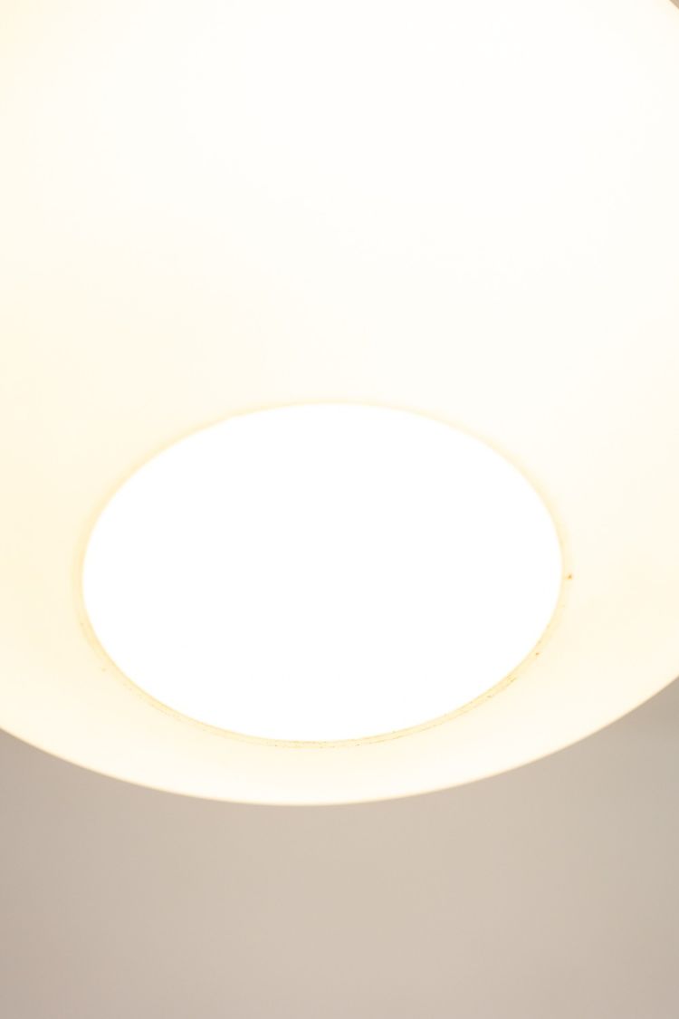 Pendant light in white opal glass and blond mahogany. 1960s. LS6356358M