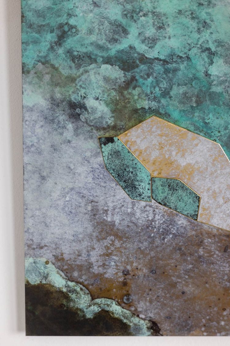 Decorative panel entitled “Fragmentations – VIII”. Work of an artisan. LS63772109/2