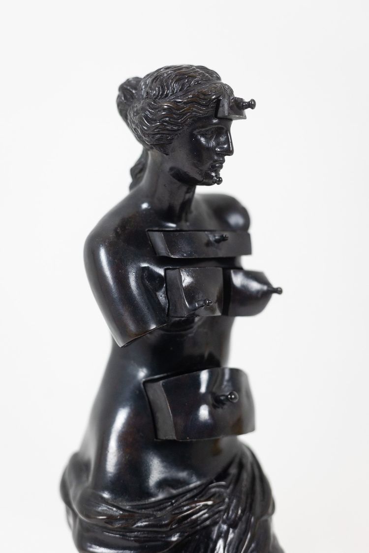 Salvador Dali. « Vénus de Milo aux tiroirs » en bronze. Année 1988 LS63873507L