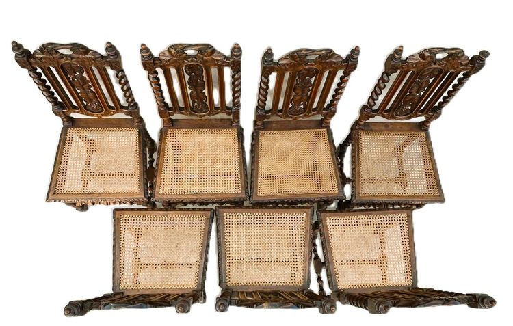 7 chaises
