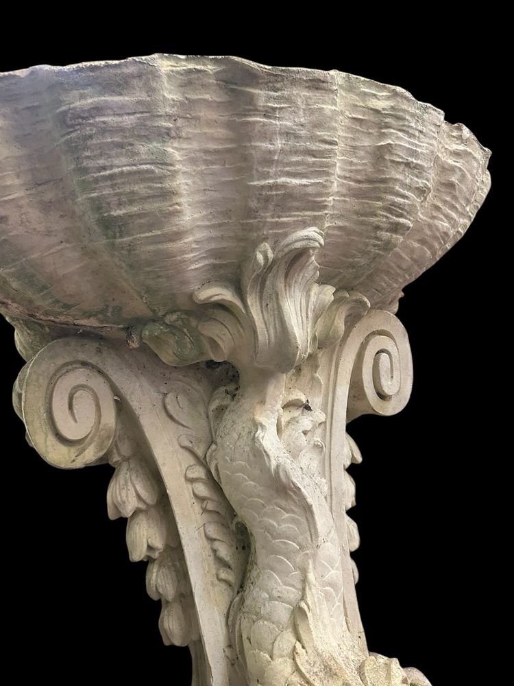 Louis XV Style Wall Fountain in Reconstituted Stone, Early 20th Century