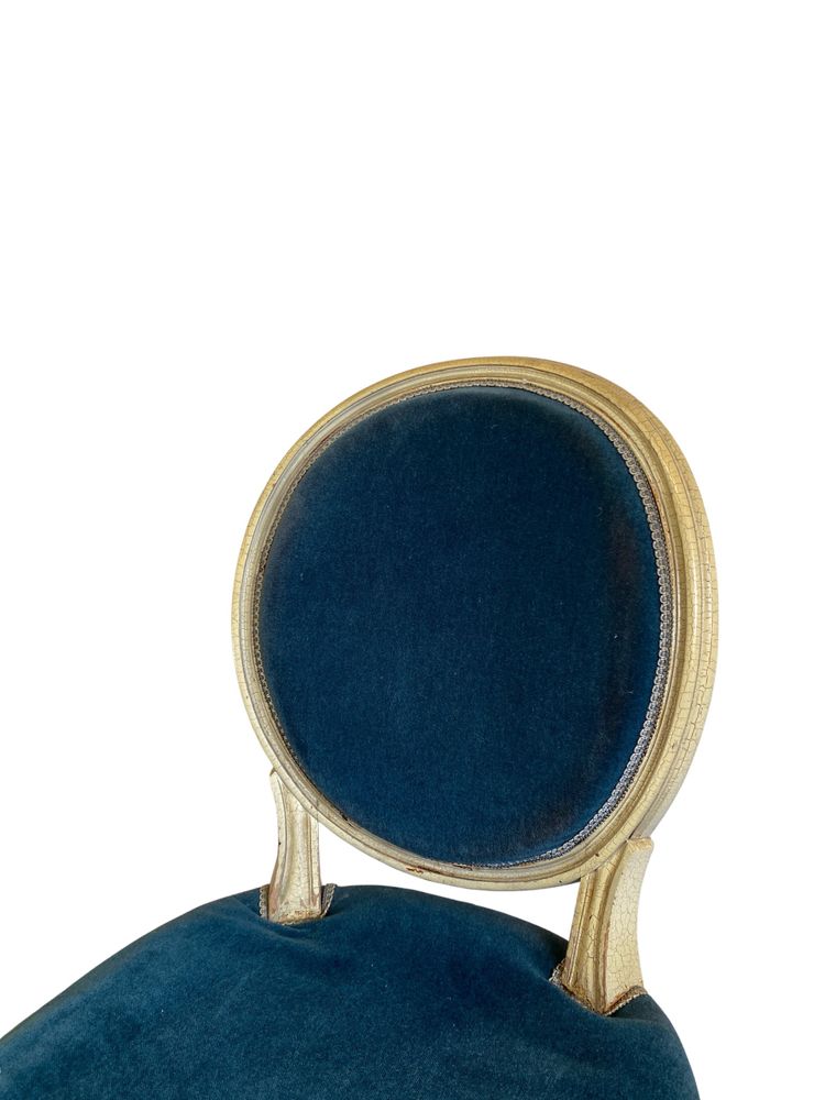 Coppia di sedie Luigi XVI Medallion in legno dipinto e velluto 