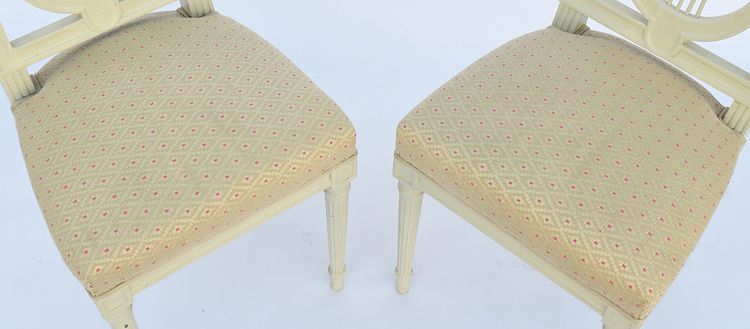 8 modern lyre chairs