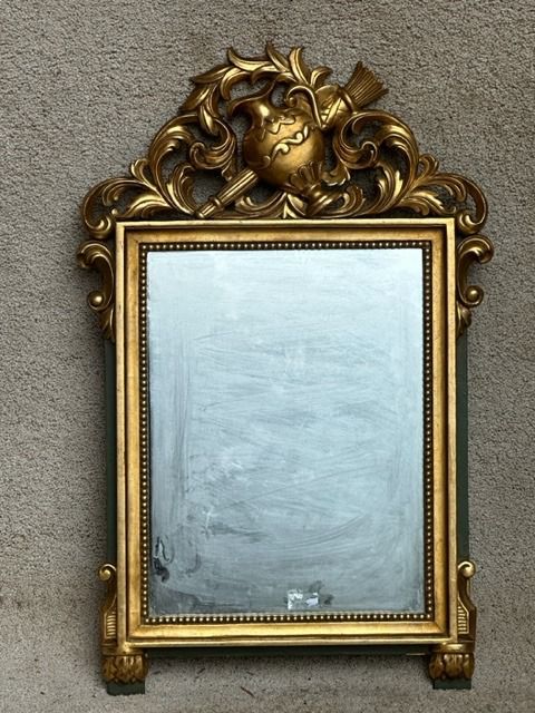 Modern mirror