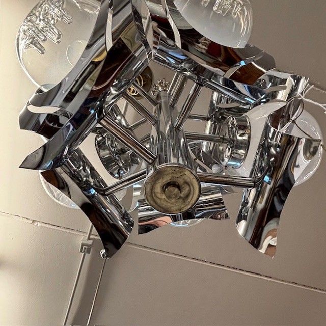 Lampadario Chandelier Mazzega anni 70 vetro e acciaio – sei luci  . Modernariato – design . h 50
