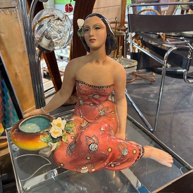 Grande scultura  “ Noa Noa “Le Bertetti Torino anni 30 . H 42 L50 prof 30