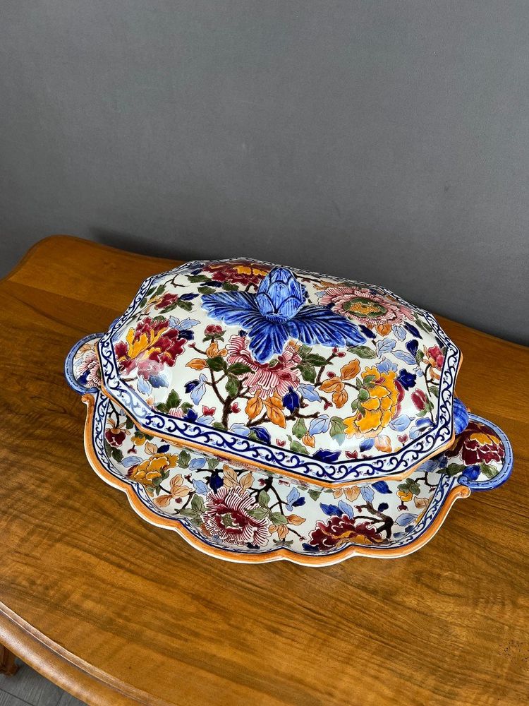 Gien Soup Tureen and Platter, Peony Decor, 20th Century