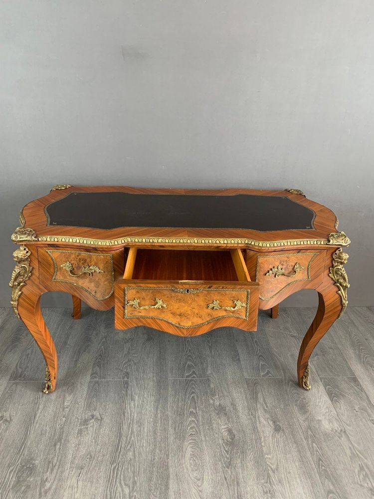 Bureau En Marqueterie Et Bronze Doré Style Louis XV XIXe Siècle