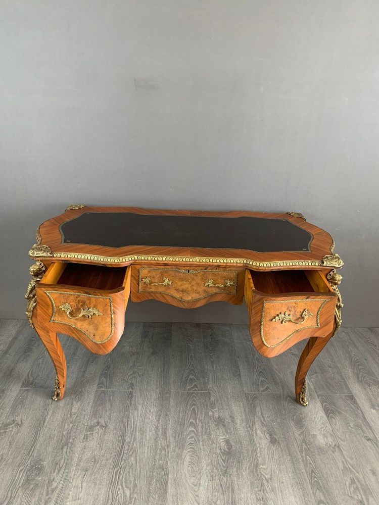 Bureau En Marqueterie Et Bronze Doré Style Louis XV XIXe Siècle