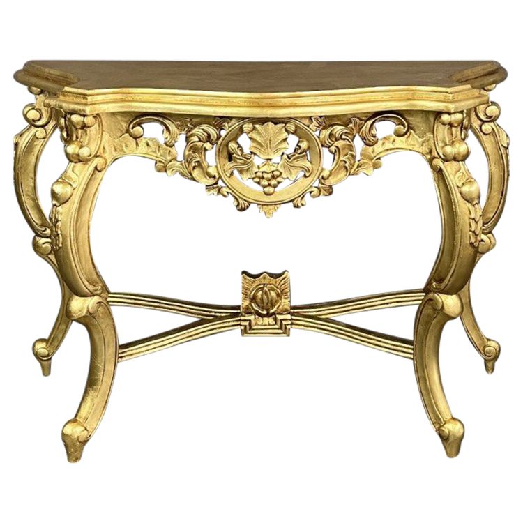 Elegant Gilded Console With Carved Details 20th Century