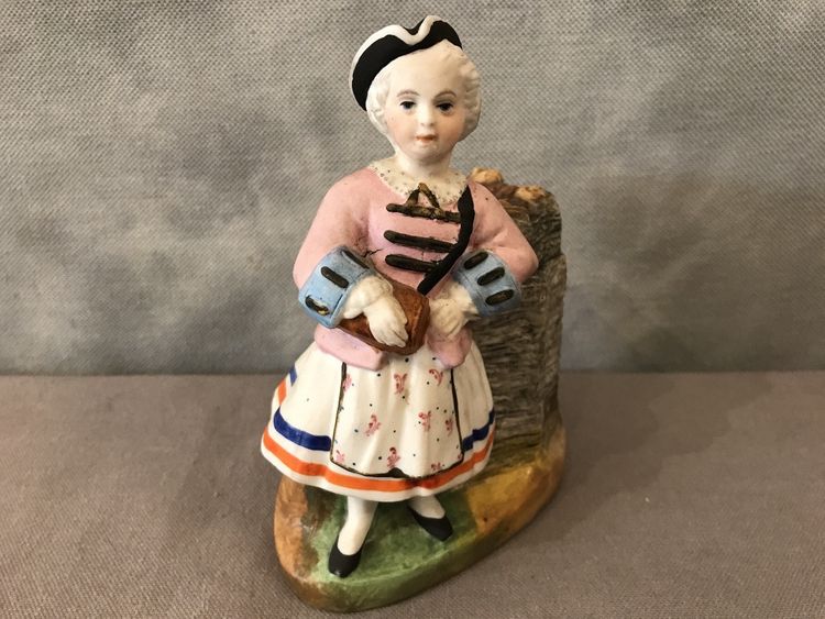 Pot à tabac en porcelaine de biscuit d'époque 19 ème 