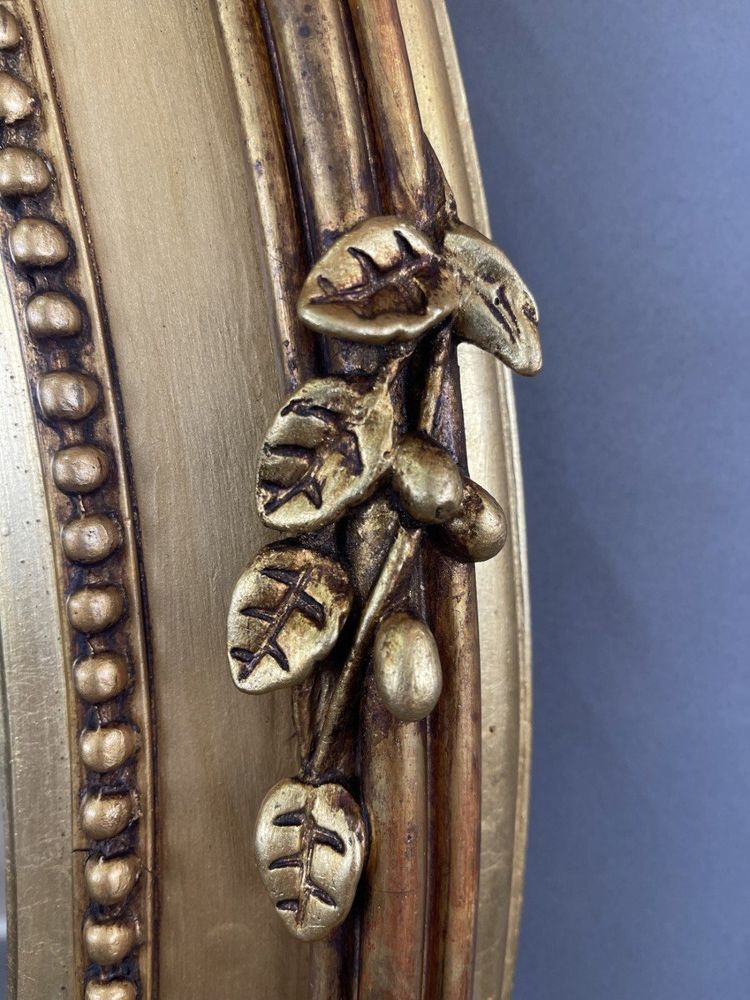 Specchio ovale in legno dorato Napoleone III