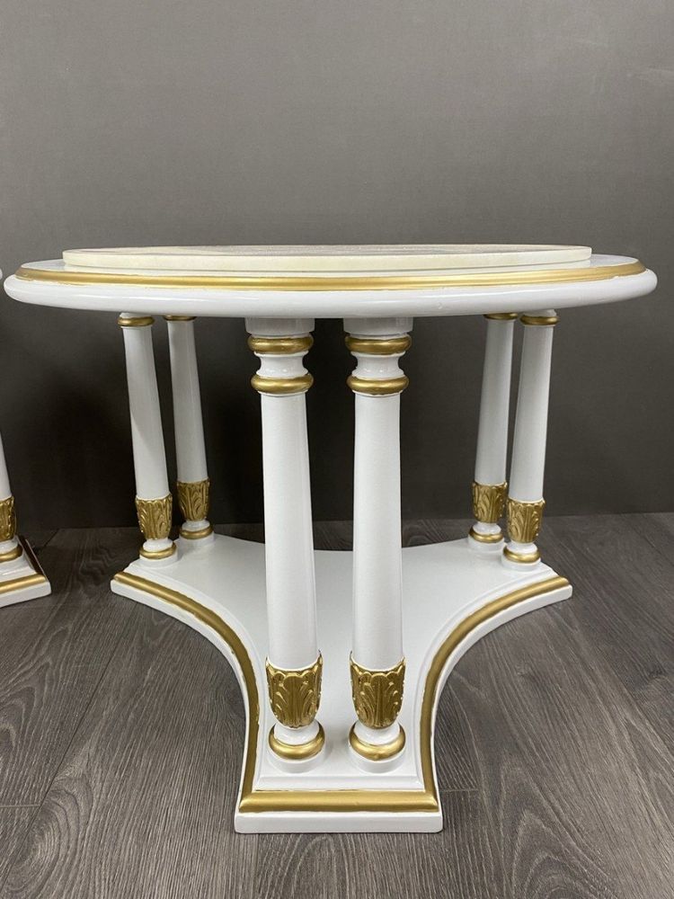 Paire De Tables D’appoint Style Néoclassique XXe Siècle