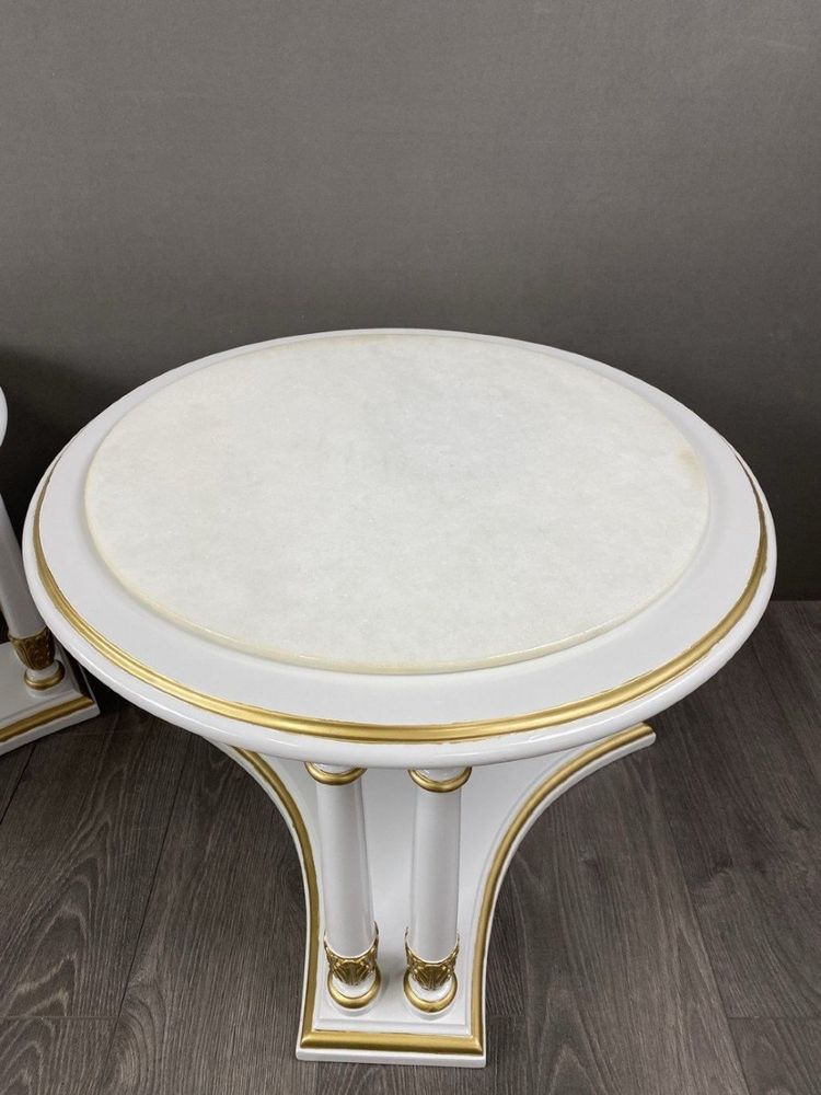 Paire De Tables D’appoint Style Néoclassique XXe Siècle