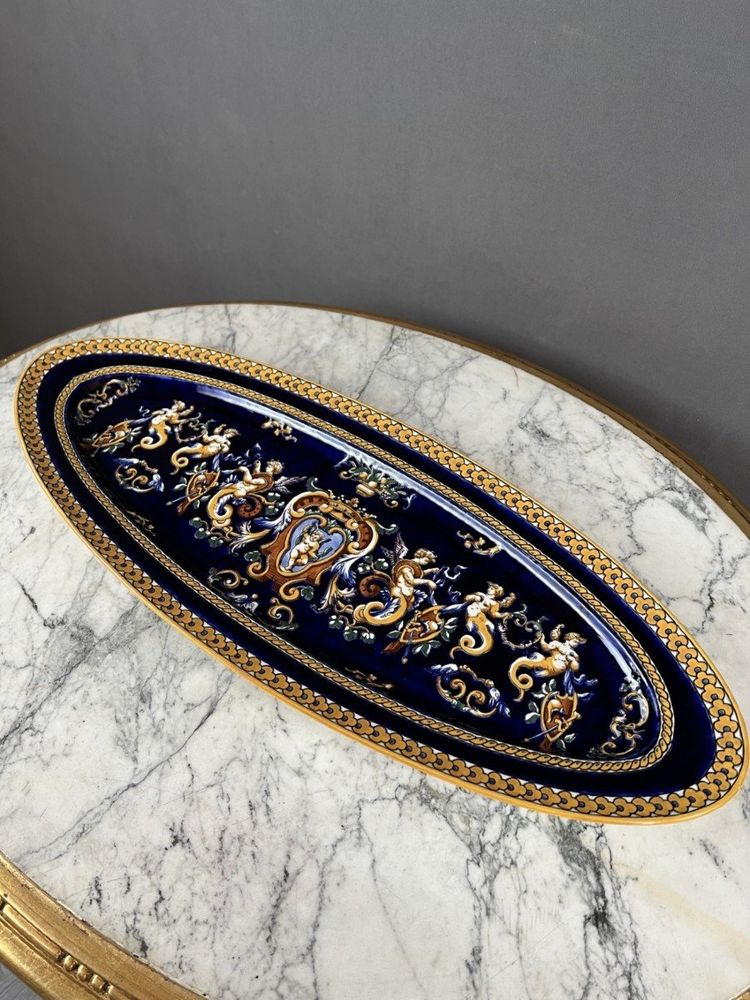 Set Of Three 20th Century Renaissance Style Gien Earthenware Plates