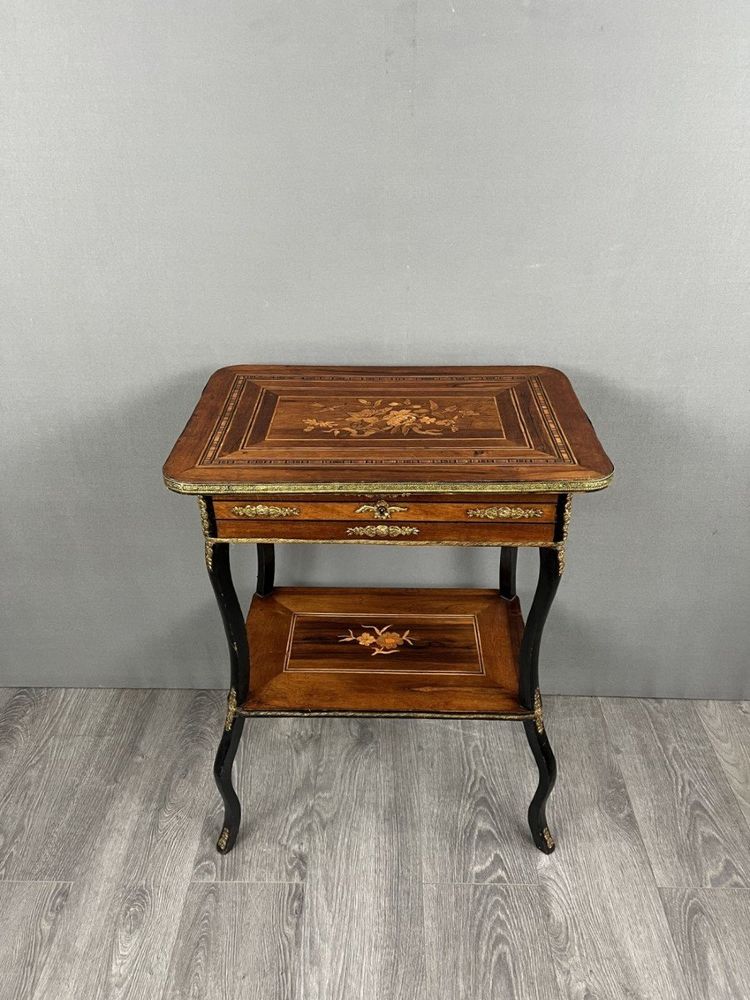 Table D’appoint à Bijoux De Style Napoléon III XIXe Siècle