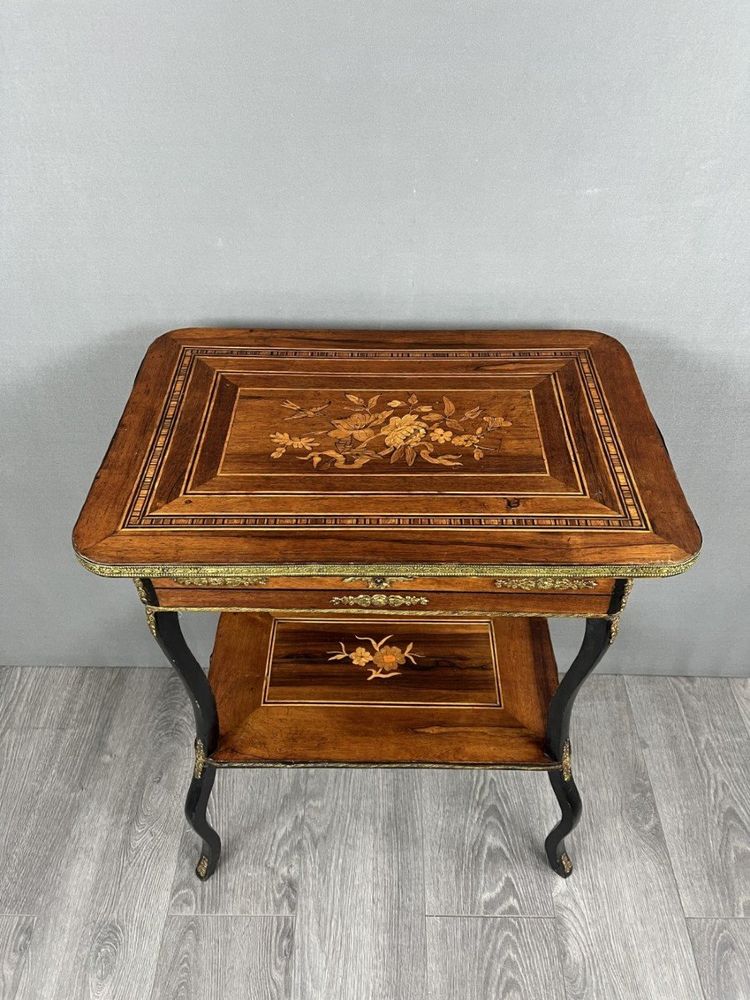 Table D’appoint à Bijoux De Style Napoléon III XIXe Siècle