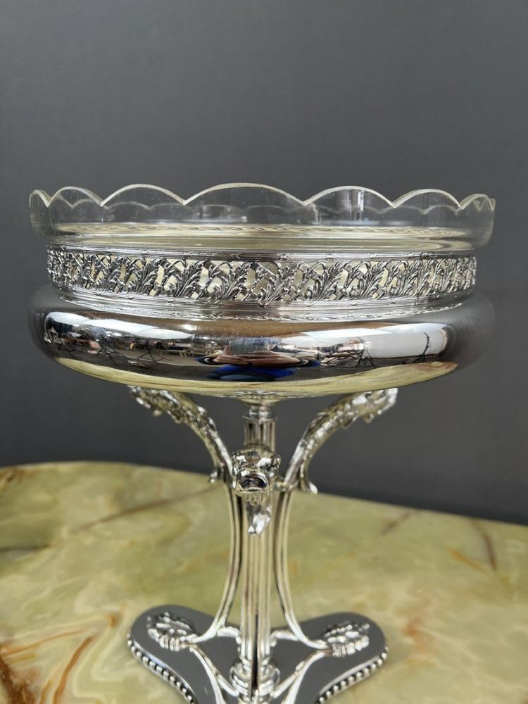 Coupe En Cristal De Baccarat Et Métal Argenté XIXe Siècle