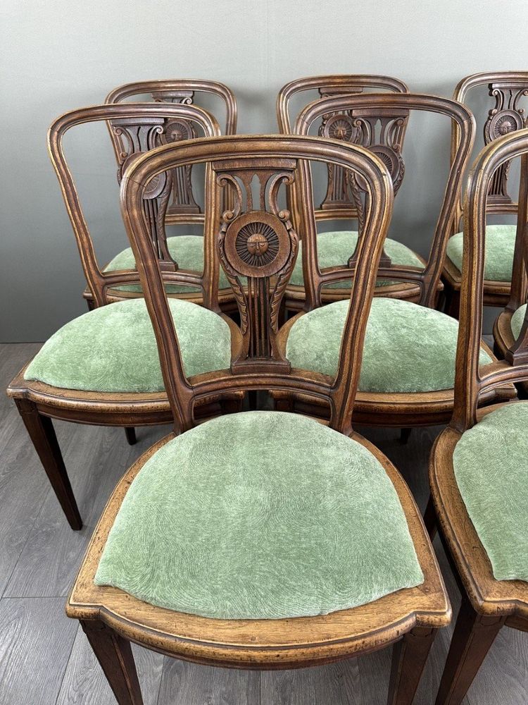 8 Chaises Vintage En Bois Avec Assise En Velours Vert XXe Siècle