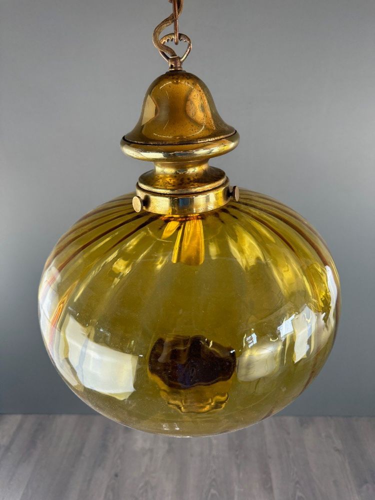 Paire De Suspensions Lanternes Vintage En Verre Soufflé Ambre, XXe Siècle