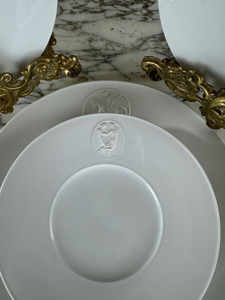 Service Plat Et Assiettes à Dessert En Porcelaine Kmp Berlin, 20th Century