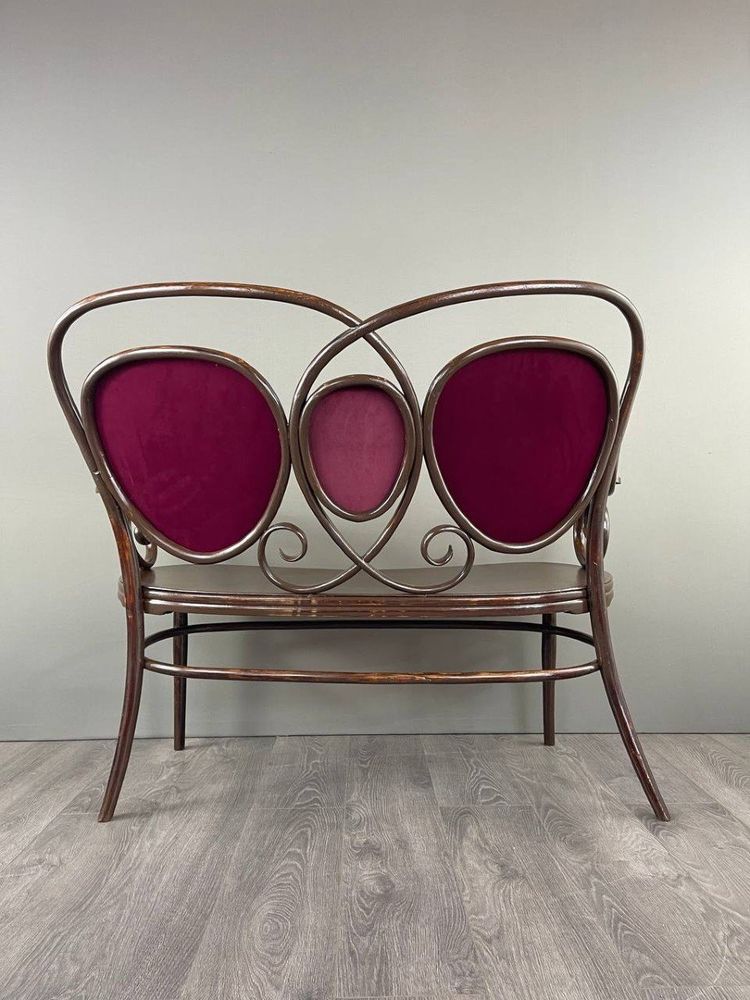 Canapé De Style Art Nouveau Par Thonet, XXe Siècle