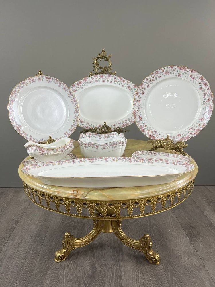 Service En Porcelaine De Pillivuyt & Cie 59 Pièces, XIXe Siècle